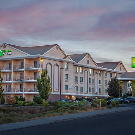 Holiday Inn Express Hotel & Suites Richland Exterior foto